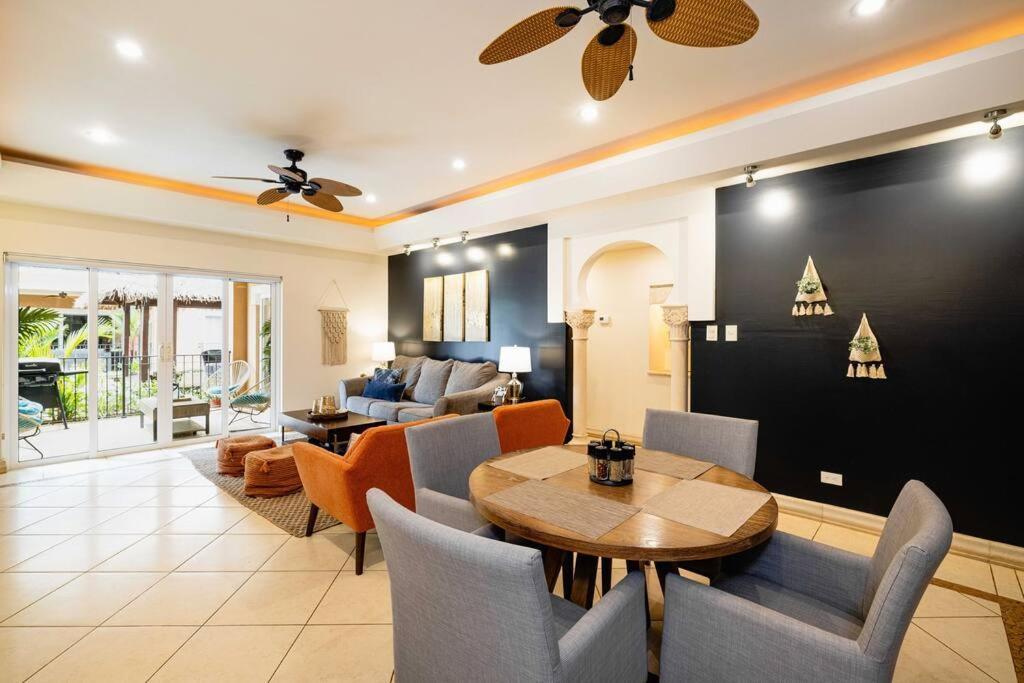 Playa Palapa~Steps From The Ocean! Apartment ตามารินโด ภายนอก รูปภาพ